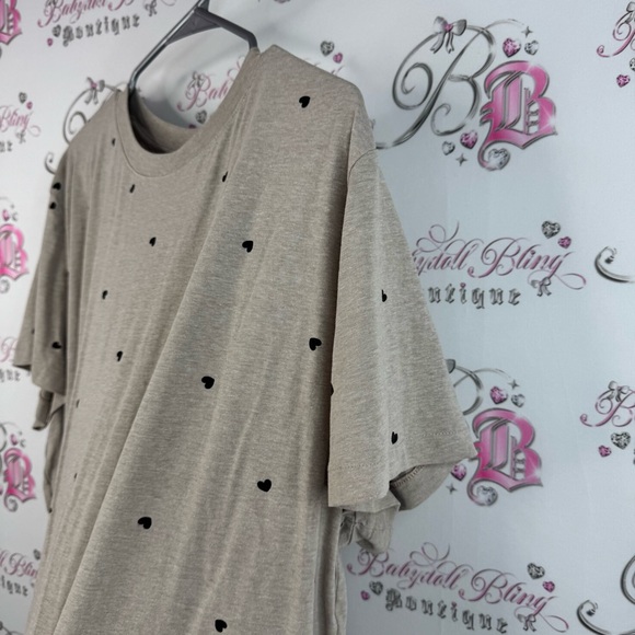 H&m tee hearts tshirt Polka Dot T-Shirt in Beige cream Black dotted hearts - Picture 5 of 9